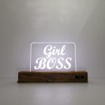 girl-boss-gift-lampe-blanc