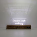 happy-people-quote-lampe-blanc