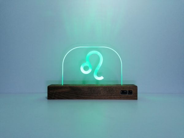 lion-sign-lampe-plexi-vert